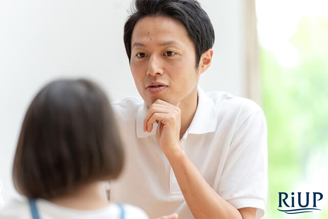子どもと大人では抜け毛の原因が違う 抜け毛の原因 治療 対策を説明